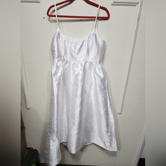 White Taffeta Bow Midi Dress - Picture 9 of 10